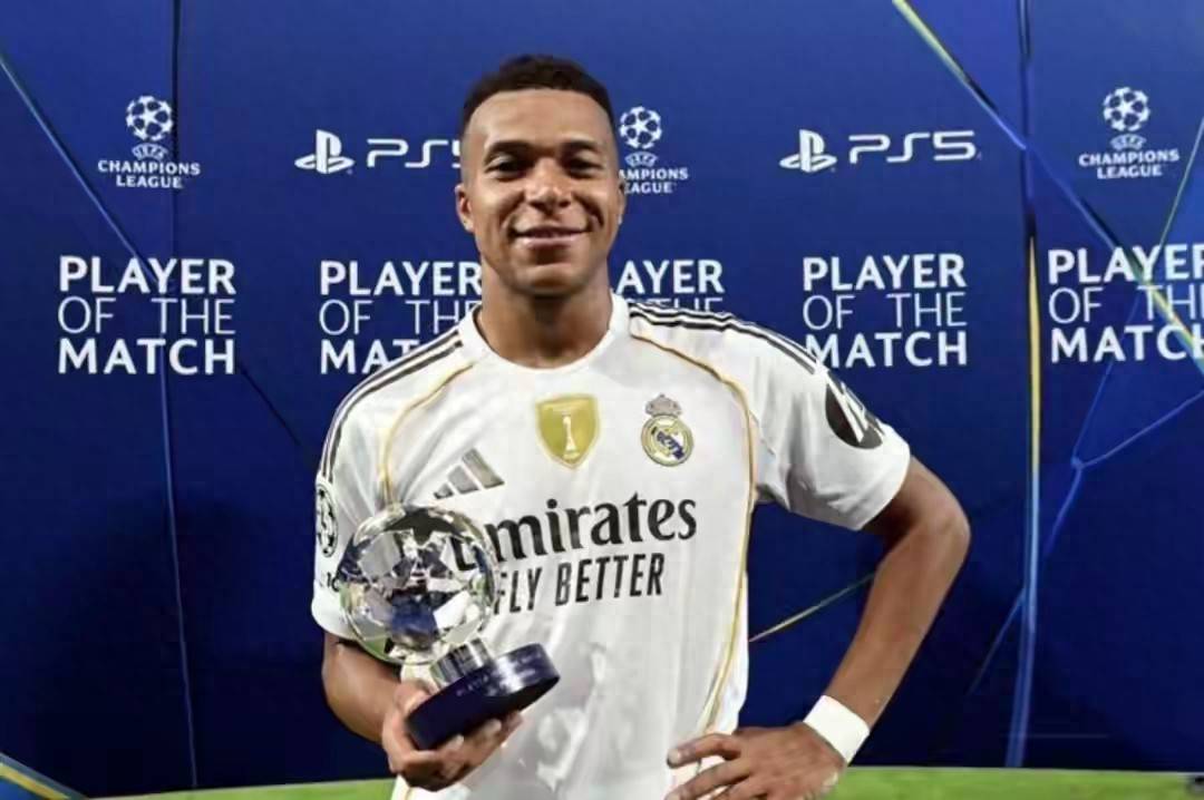 欧洲最神奇球队：提前7轮无缘联赛冠军！欧冠2-0，一只脚晋级4强